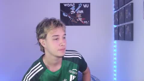 Snapshot of jack_walker190 chatting on 15, 10, 2025 J online show from 15, 10, 2025