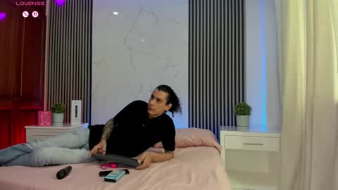 Snapshot of jackandrosse_ chatting on 16, 3, 2026 Jack Rosse online show from 16, 3, 2026