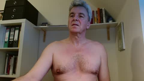 Snapshot of jackblack650 chatting on 12, 1, 2026 jackblack650 online show from 12, 1, 2026