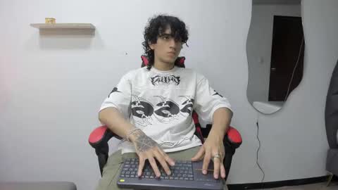 Jackes Taylor online show from 27, 10, 2025