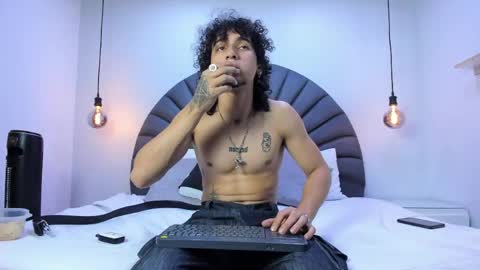 Snapshot of jackestaylor chatting on 21, 5, 2026 Jackes Taylor online show from 21, 5, 2026