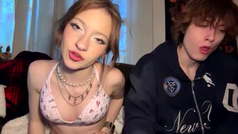 Snapshot of jackievilleof chatting on 16, 12, 2025 sophi scott online show from 16, 12, 2025