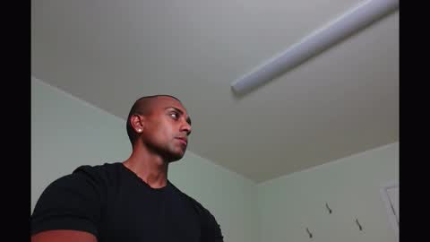 Snapshot of jackson_brownie chatting on 20, 10, 2025 Jacky online show from 20, 10, 2025