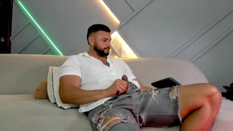 Jackson Wayne online show from 24, 2, 2025