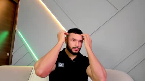 Jackson Wayne online show from 4, 3, 2025