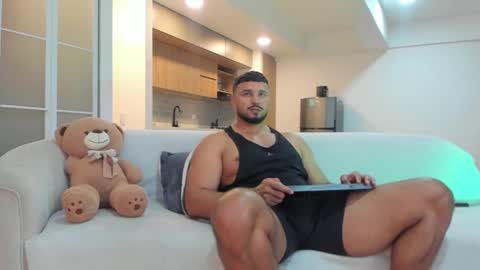 Jackson Wayne online show from 10, 11, 2025