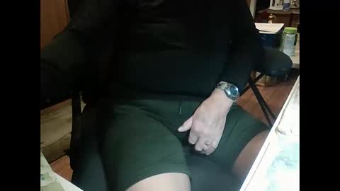 Snapshot of jacktoome383324 chatting on 17, 12, 2025 jacktoome383324 online show from 17, 12, 2025