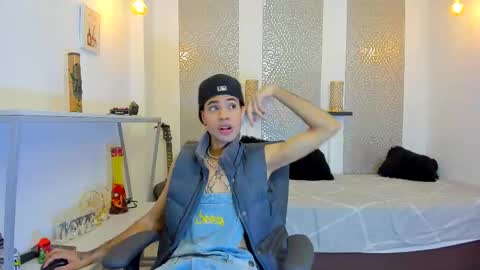 Snapshot of jacob_blackwell chatting on 10, 11, 2025 jacob_blackwell online show from 10, 11, 2025