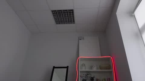 Snapshot of jacob_devon chatting on 28, 2, 2025 JACOB DEVON online show from 28, 2, 2025