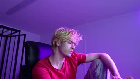 Snapshot of jacob_devon chatting on 5, 2, 2026 JACOB DEVON online show from 5, 2, 2026