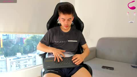 JACOB FERRER online show from 13, 3, 2026