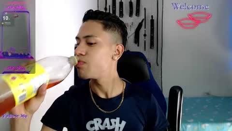 Snapshot of jacob_wolf_xxx chatting on 26, 10, 2025 jacob online show from 26, 10, 2025