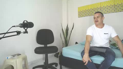 Jacob And Jayden online show from 1, 2, 2025