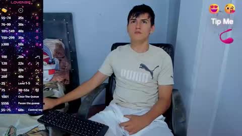 Snapshot of jacobb_lee chatting on 22, 10, 2025 Jacob Lee online show from 22, 10, 2025