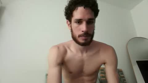 Snapshot of jacobmurphy2103 chatting on 19, 11, 2025 JACOB ROBIN online show from 19, 11, 2025