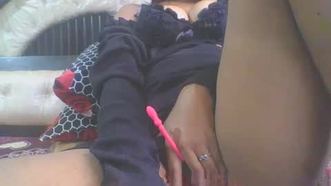 jacqueline_fernandez online show from 15, 9, 2025