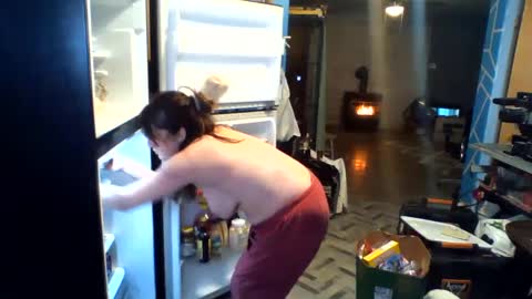 Snapshot of jacquelinestone56 chatting on 12, 2, 2025 Jacqueline Stone online show from 12, 2, 2025