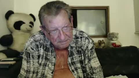 Snapshot of jacques_de_france chatting on 21, 12, 2024 Jacques online show from 21, 12, 2024