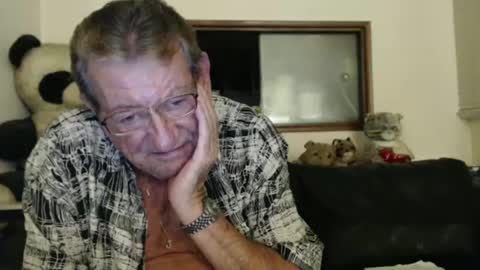 Snapshot of jacques_de_france chatting on 28, 12, 2024 Jacques online show from 28, 12, 2024