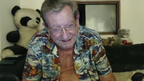 Snapshot of jacques_de_france chatting on 5, 1, 2025 Jacques online show from 5, 1, 2025