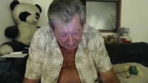 Snapshot of jacques_de_france chatting on 21, 2, 2025 Jacques online show from 21, 2, 2025