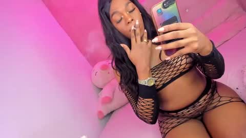 Vanniall online show from 10, 1, 2025