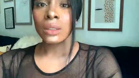 Snapshot of jade1677 chatting on 8, 10, 2025 Jade online show from 8, 10, 2025