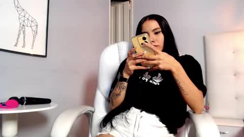 Snapshot of jade_scarllet chatting on 31, 12, 2024 karlla scarlet online show from 31, 12, 2024