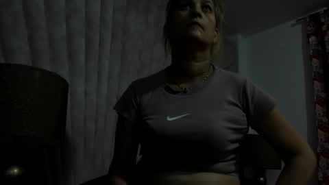 Jade  online show from 15, 12, 2025