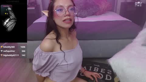 Snapshot of jade_storm_ chatting on 8, 1, 2025 JADE online show from 8, 1, 2025