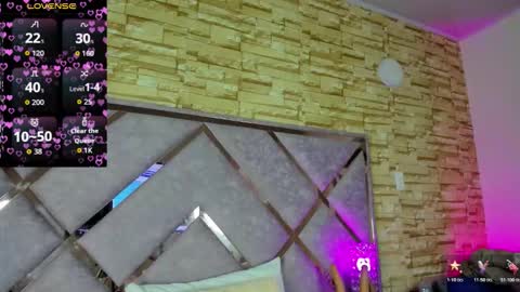 jade white  online show from 15, 1, 2026