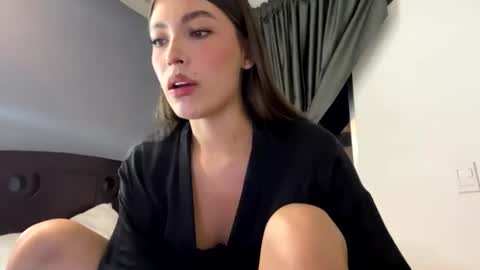 Jade online show from 6, 7, 2026
