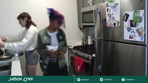 Snapshot of jadedfemboy chatting on 23, 12, 2024 Jaden Lynx online show from 23, 12, 2024