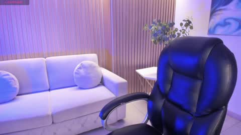 Snapshot of jadeevansx chatting on 22, 12, 2024 JADE EVANS online show from 22, 12, 2024