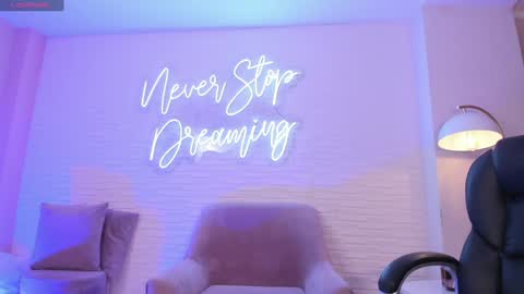 Snapshot of jadeevansx chatting on 23, 1, 2025 JADE EVANS online show from 23, 1, 2025