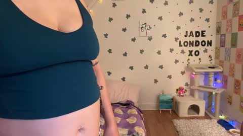 Jade online show from 11, 3, 2025