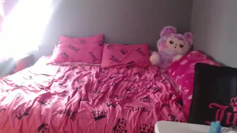 Jade online show from 23, 2, 2026