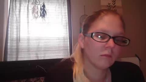 JadeLuv online show from 22, 2, 2025