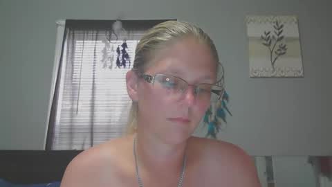 JadeLuv online show from 21, 5, 2026