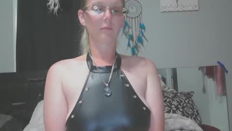 Snapshot of jadeluv chatting on 4, 6, 2026 JadeLuv online show from 4, 6, 2026