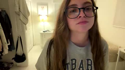 Snapshot of jademonroe0522 chatting on 4, 12, 2025 jademonroe0522 online show from 4, 12, 2025