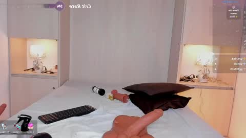 Snapshot of jademuller_ chatting on 16, 5, 2026 JADE online show from 16, 5, 2026