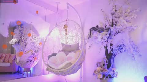 Snapshot of jadesummerr chatting on 8, 10, 2025 Jade Summer online show from 8, 10, 2025