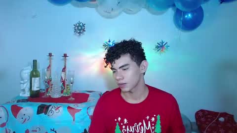 Snapshot of jaedasky_ chatting on 25, 12, 2024 javi15 online show from 25, 12, 2024