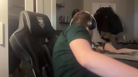 Snapshot of jake_jackson1 chatting on 5, 2, 2025 jake_jackson1 online show from 5, 2, 2025