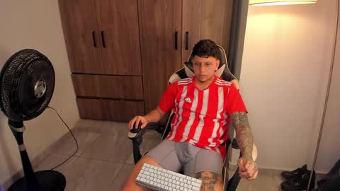 Snapshot of jake_pons chatting on 30, 5, 2026 Jake Pons online show from 30, 5, 2026