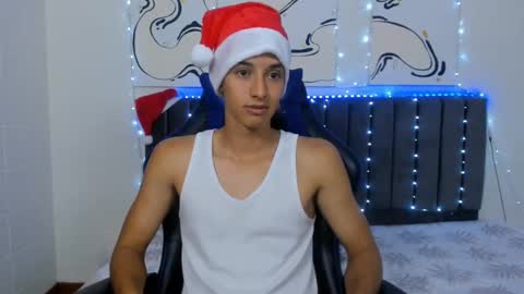 Snapshot of jake_shadow14 chatting on 5, 12, 2024 Hi guys im new 3 online show from 5, 12, 2024