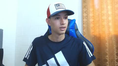 Snapshot of jake_shadow14 chatting on 10, 3, 2025 Hi guys im new 3 online show from 10, 3, 2025