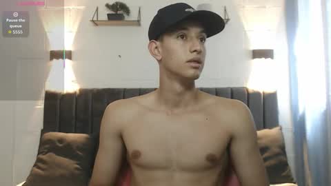 Snapshot of jake_shadow14 chatting on 22, 9, 2025 Hi guys im new 3 online show from 22, 9, 2025