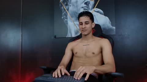 Snapshot of jakemoxley chatting on 7, 10, 2025 JakeMoxley online show from 7, 10, 2025